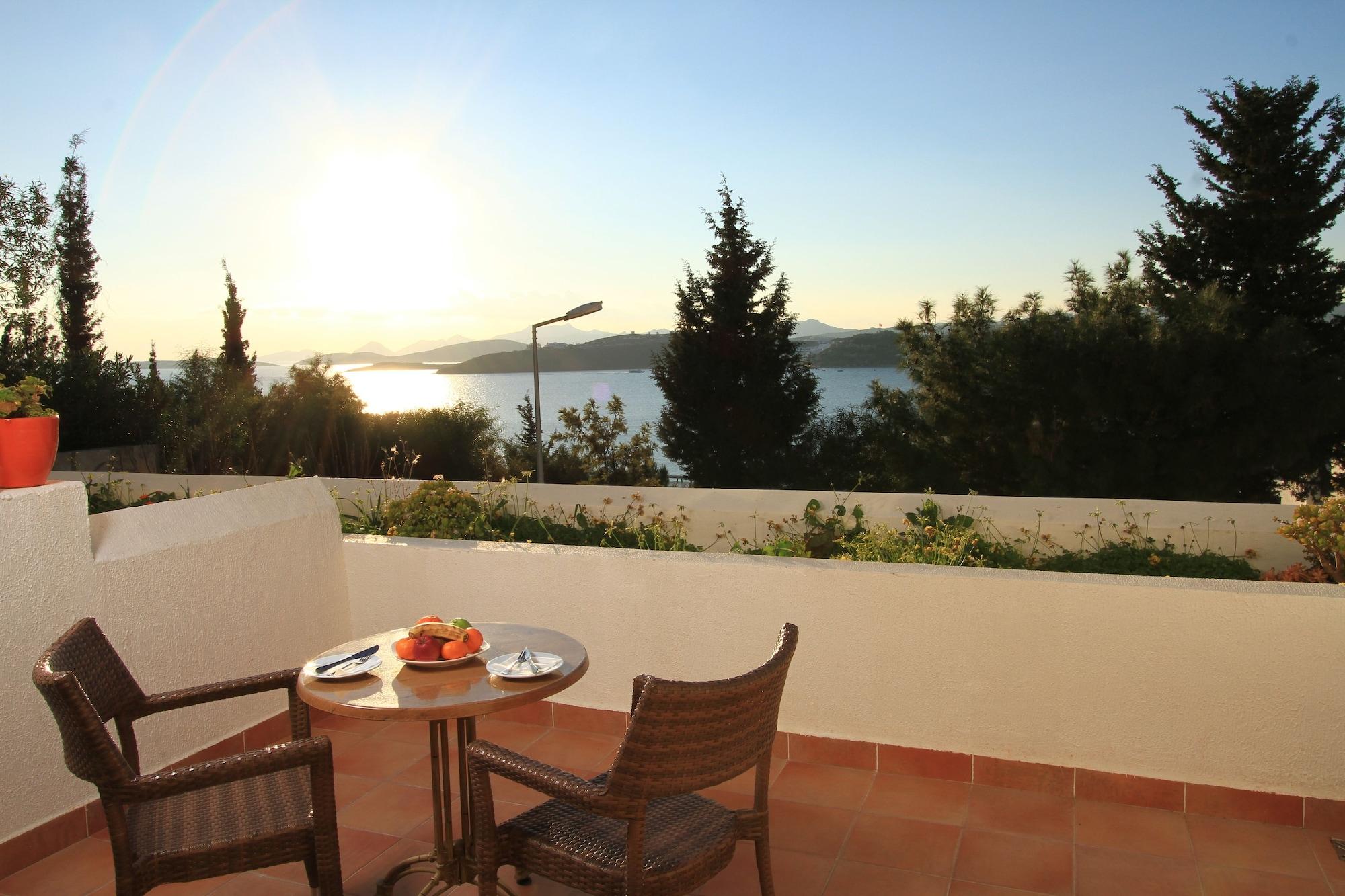 Manastir Hotel & Suites Bodrum Екстериор снимка