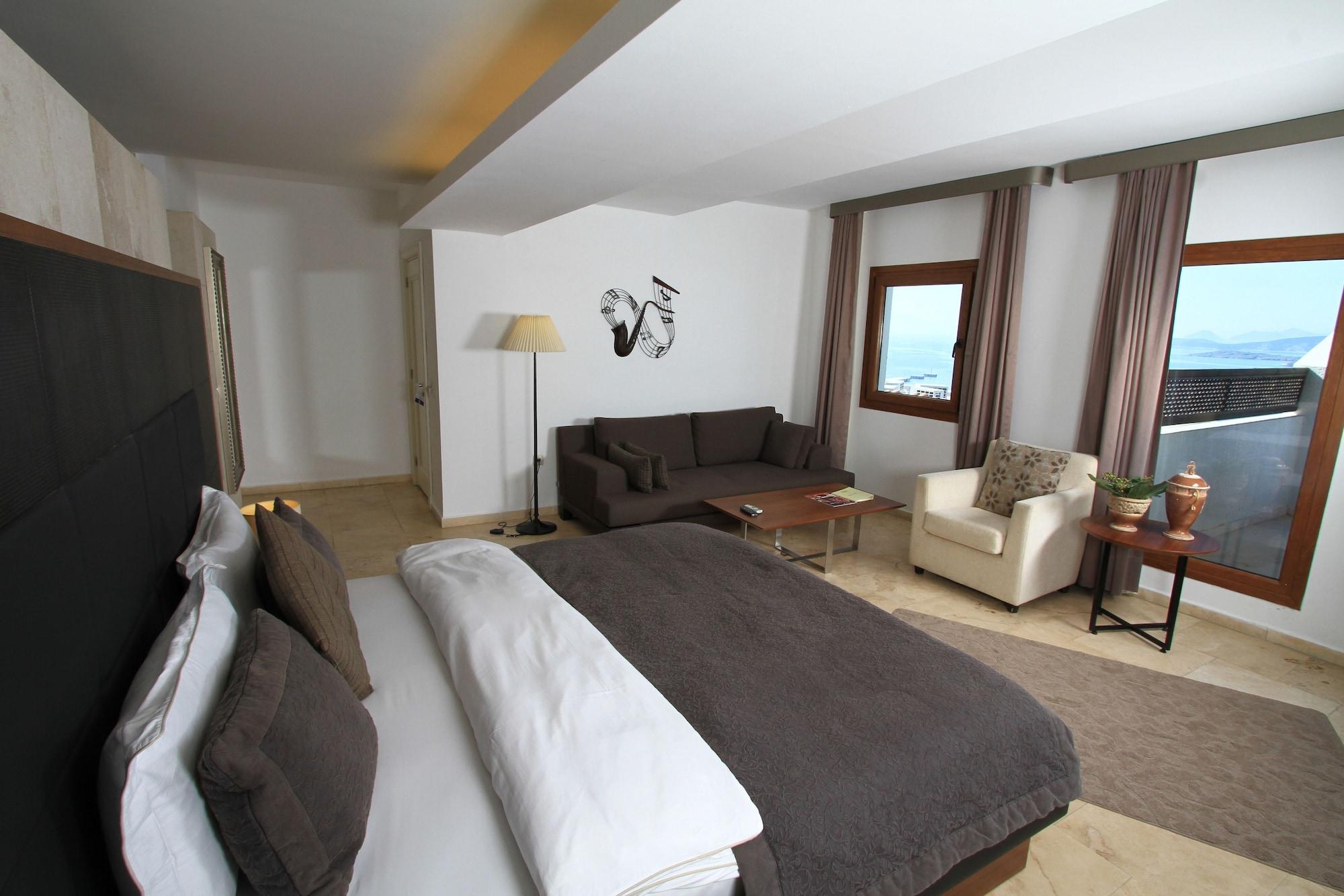 Manastir Hotel & Suites Bodrum Екстериор снимка