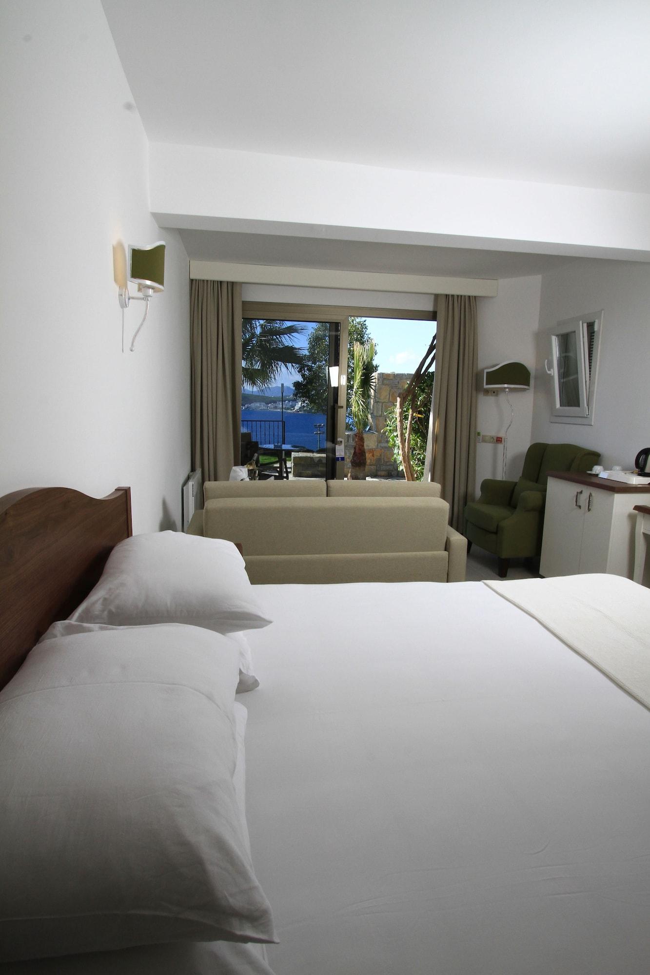 Manastir Hotel & Suites Bodrum Екстериор снимка