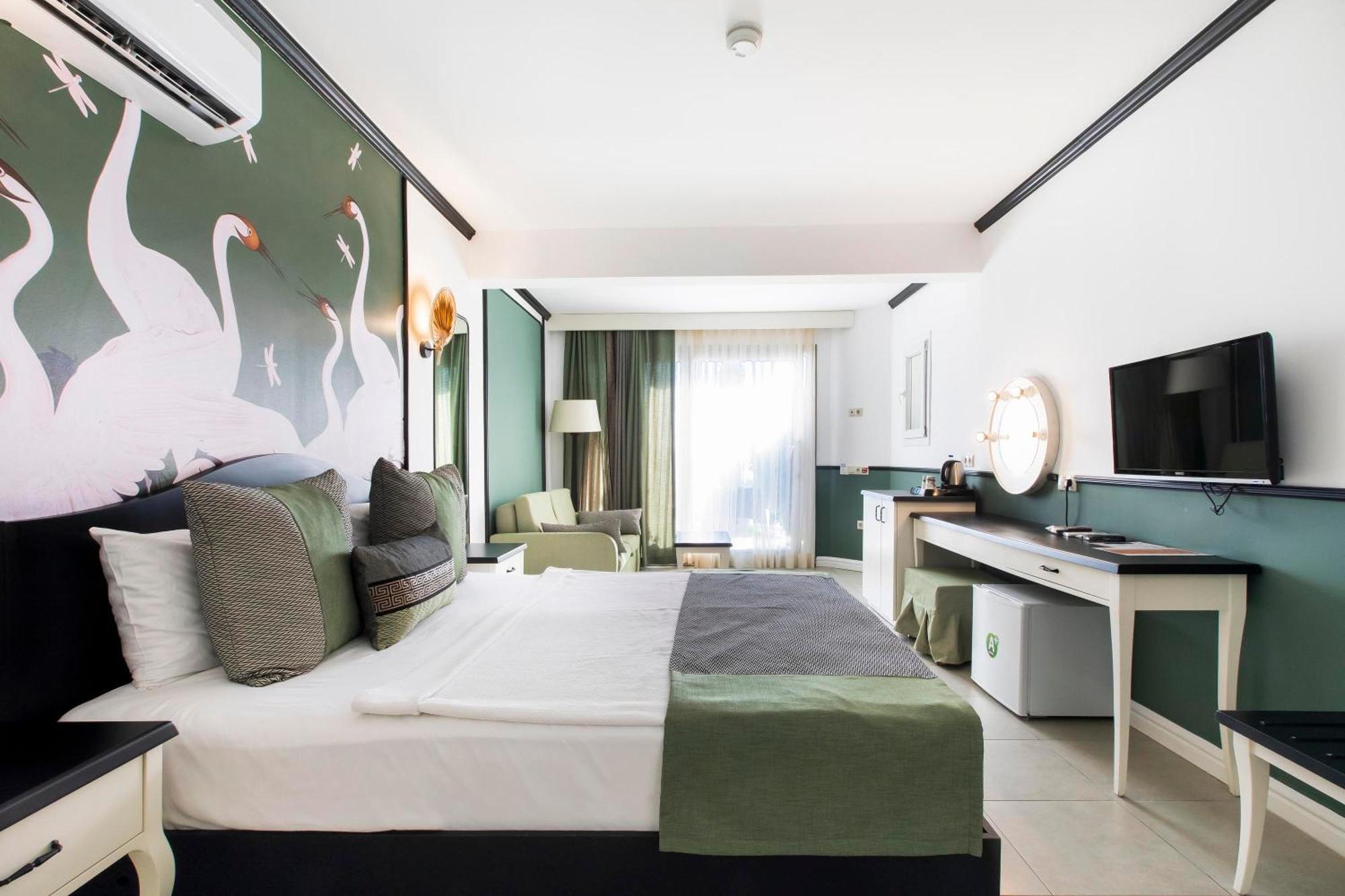 Manastir Hotel & Suites Bodrum Екстериор снимка