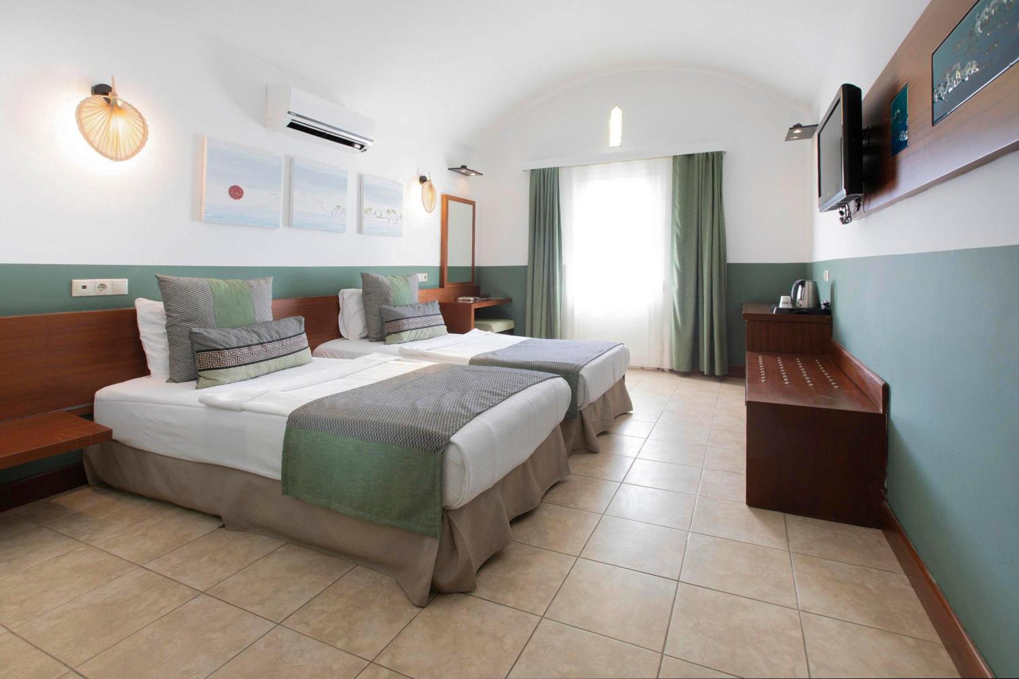 Manastir Hotel & Suites Bodrum Екстериор снимка