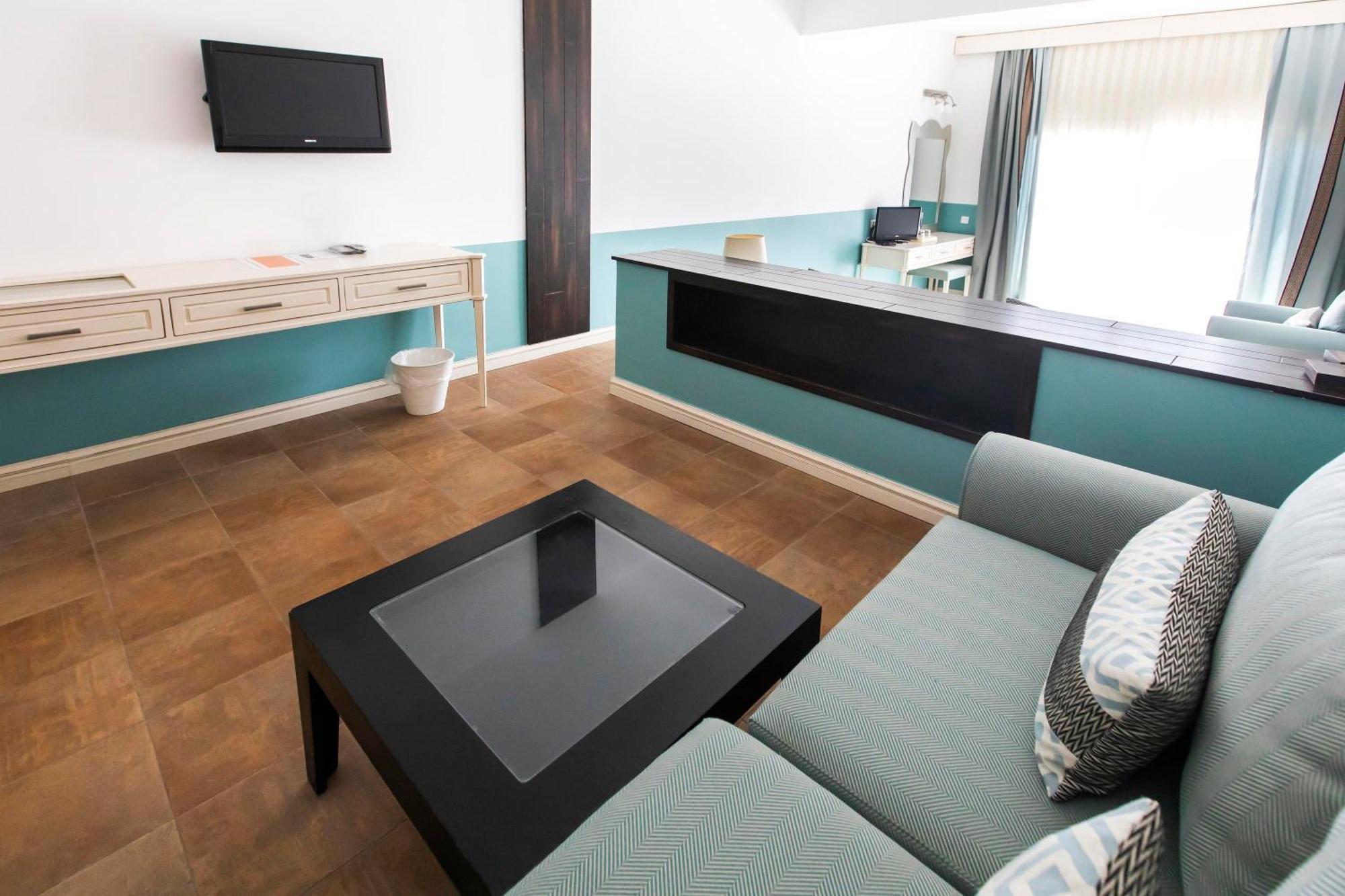 Manastir Hotel & Suites Bodrum Екстериор снимка