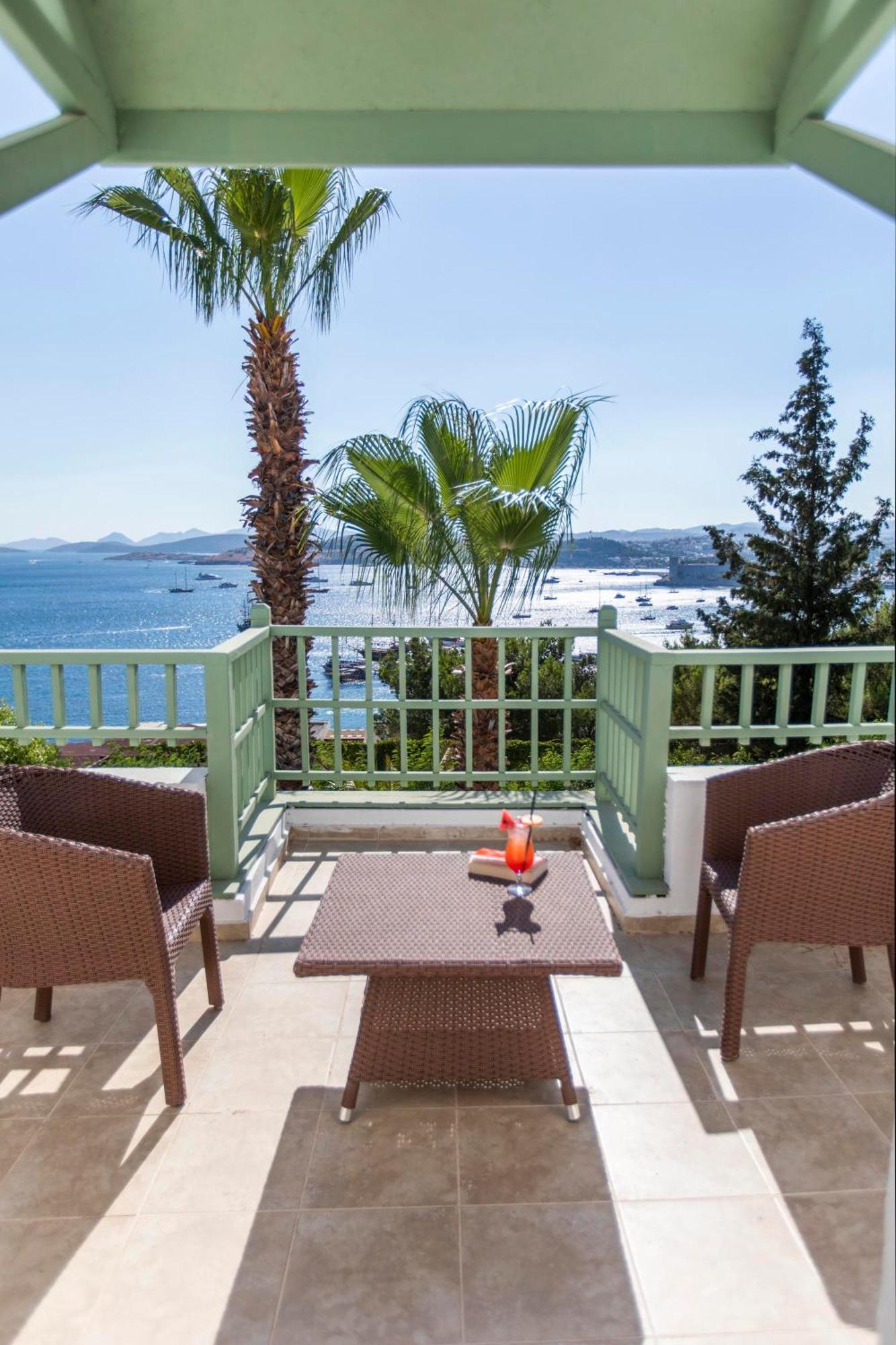 Manastir Hotel & Suites Bodrum Екстериор снимка